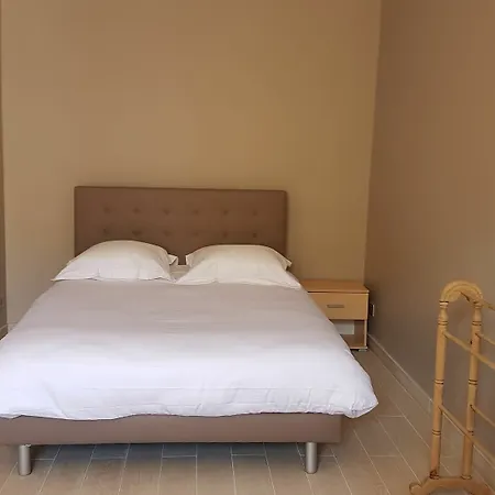 Monaco Balcony Palace * 보솔레이